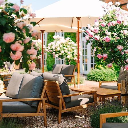 Chewton Glen Hotel - An Iconic Luxury Hotel New Milton Bagian luar foto