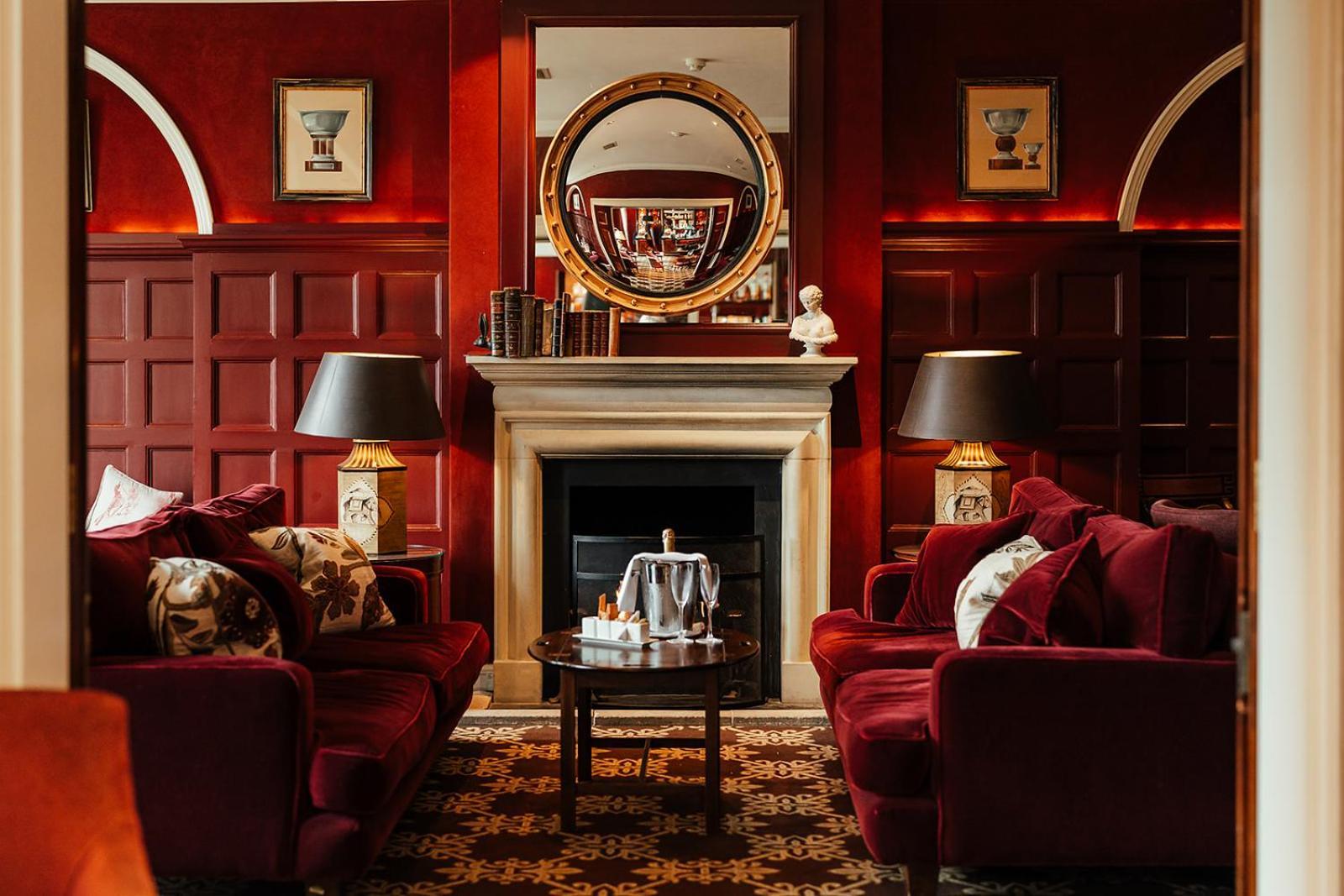 Chewton Glen Hotel - An Iconic Luxury Hotel New Milton Bagian luar foto