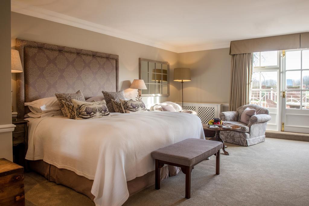 Chewton Glen Hotel - An Iconic Luxury Hotel New Milton Bagian luar foto