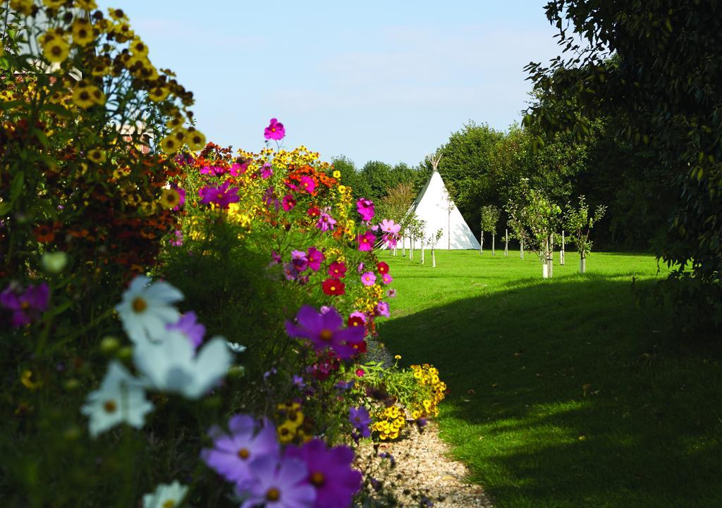 Chewton Glen Hotel - An Iconic Luxury Hotel New Milton Bagian luar foto